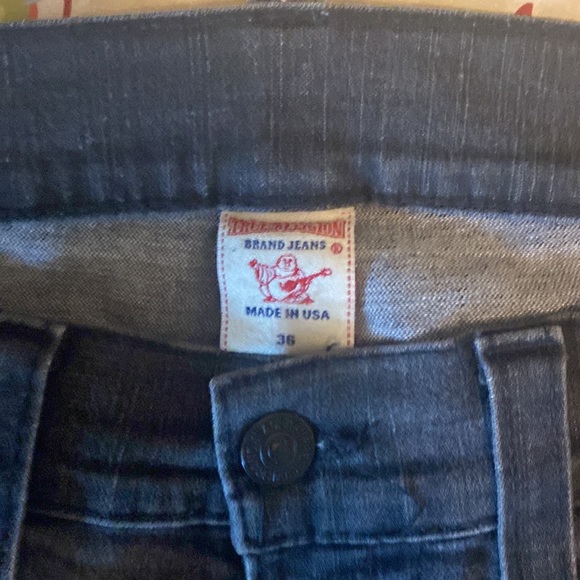 True Religion Jeans Size 40 STRAIGHT Black - Picture 2 of 5